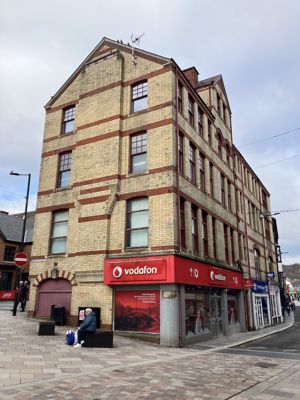 Photo 1- click for photo gallery